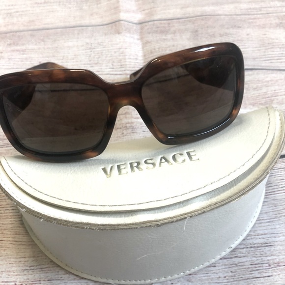 Authentic VERSACE tortoise shell sunglasses - Picture 1 of 9